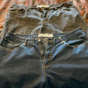 **LOT OF 2** Rocawear jeans